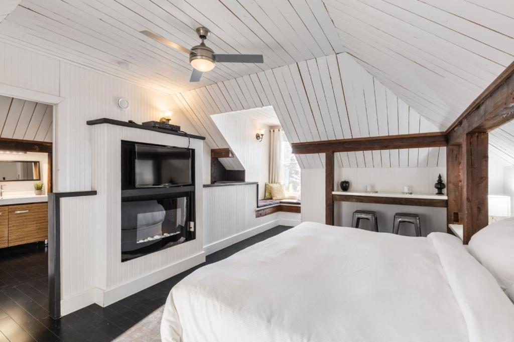 Auberge Nuits De St-Georges Бромон Екстериор снимка