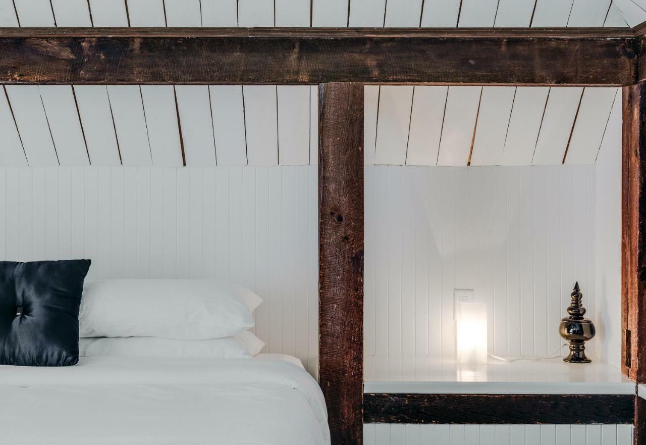 Auberge Nuits De St-Georges Бромон Екстериор снимка