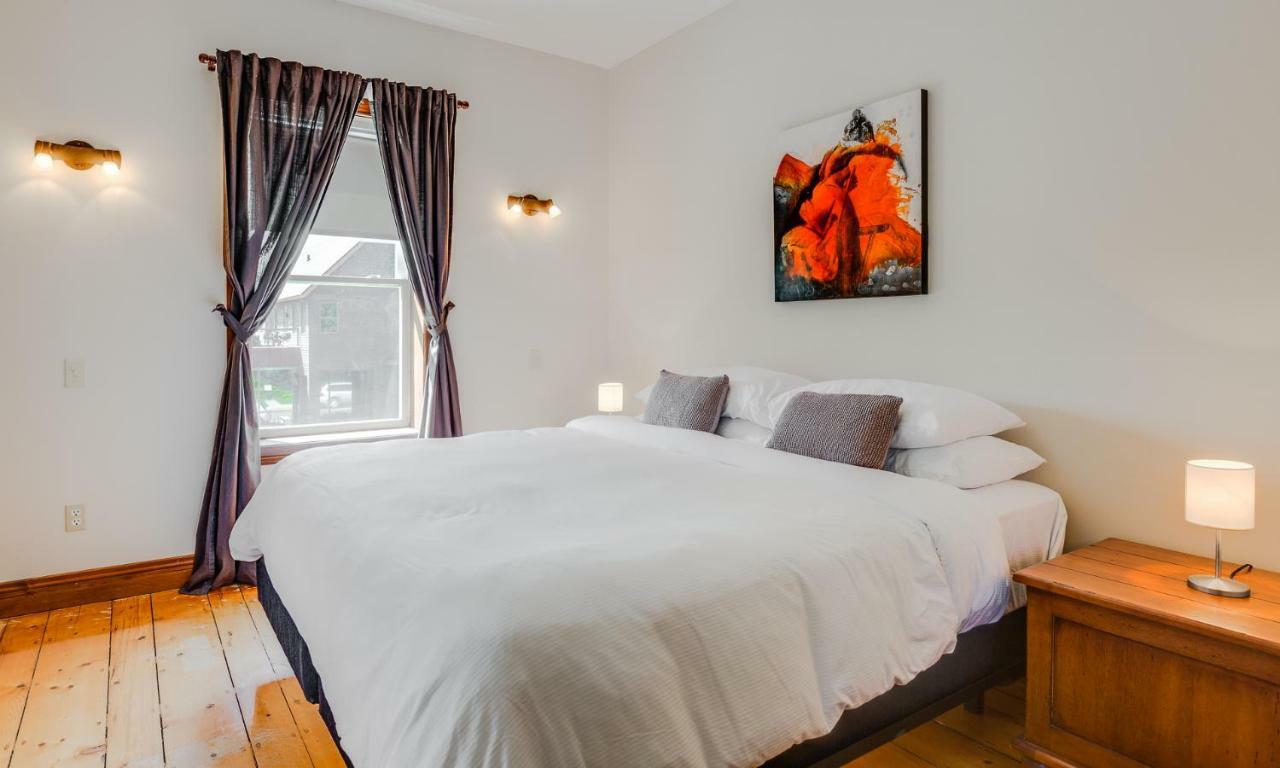 Auberge Nuits De St-Georges Бромон Екстериор снимка